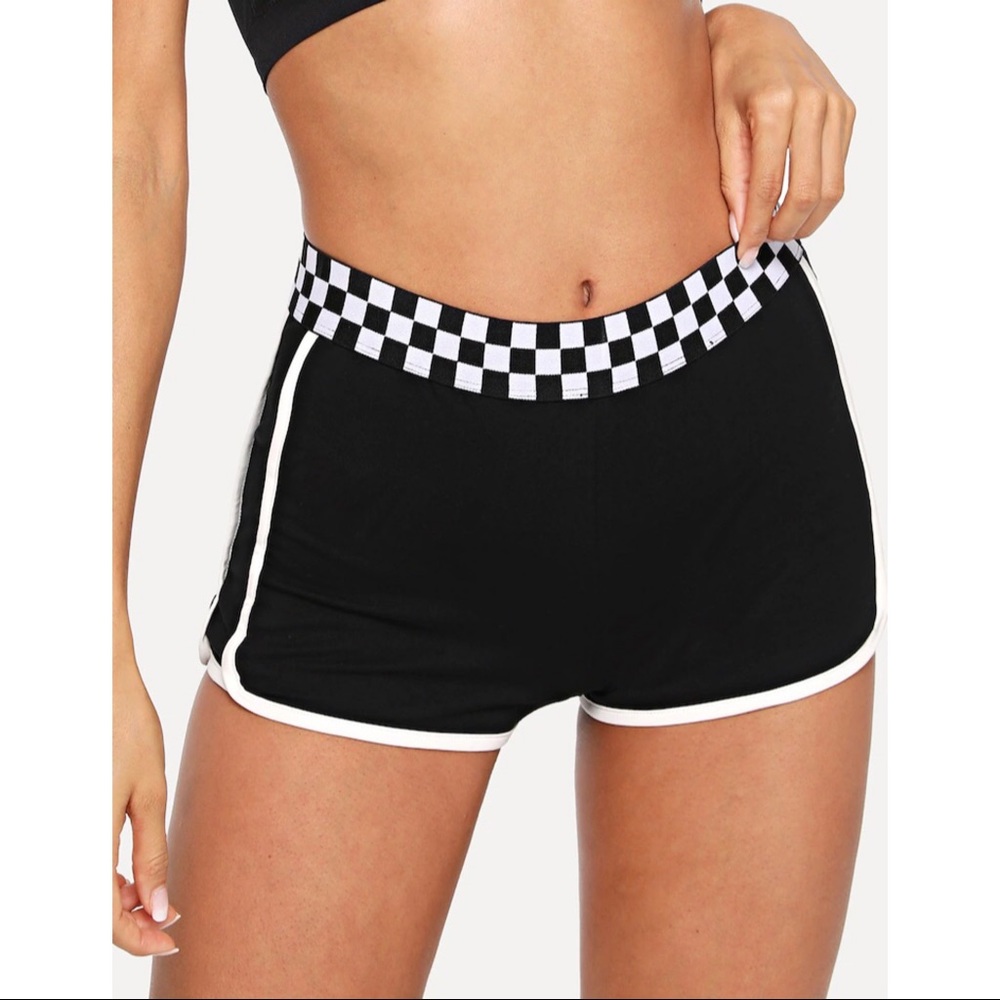 Checkered black shorts 🏁